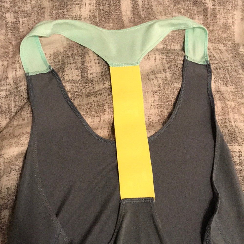 Nike Dri-Fit Tank - Picture 6 of 8
